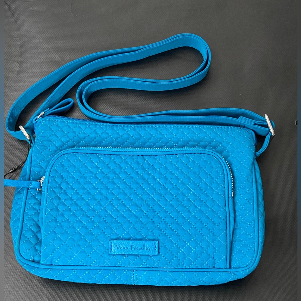 Blue Vera Bradley bodycross bag